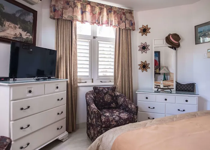 Sandcastle E9 Aparthotel Ocho Rios
