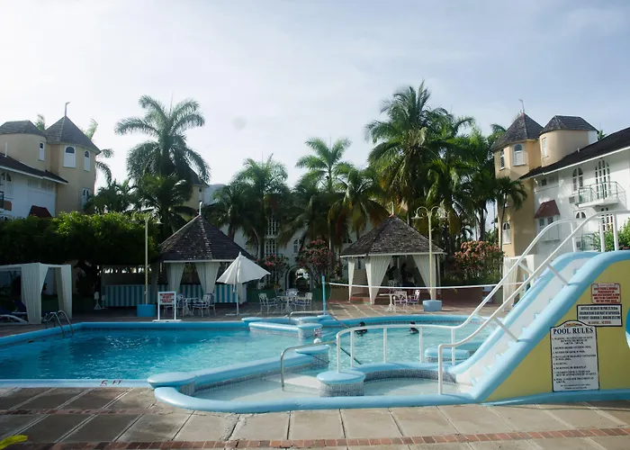 Sandcastle E9 Aparthotel Ocho Rios
