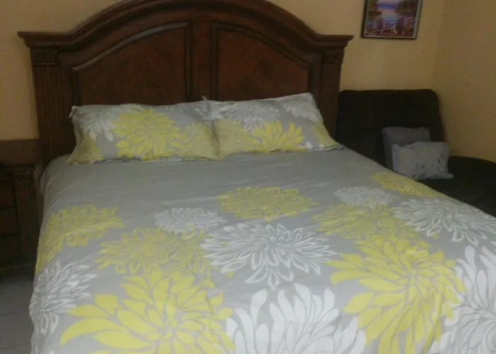Sandcastle E9 Aparthotel